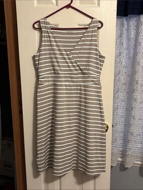 Eddie Bauer Taupe and White Striped Sleeveless Midi Dress